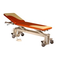Canapea examinare cu actionare electrica; 4 roti pivotante