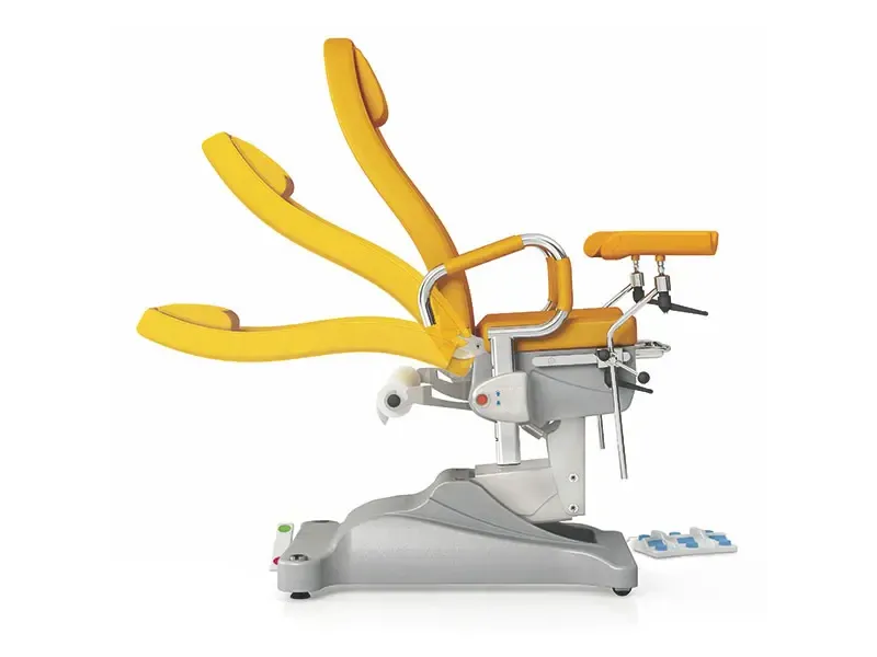 Canapeaua ginecologică electrica cu 3 motoare Givas - AP4010