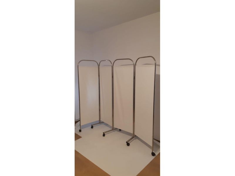 Paravan Medical Cadru Inox cu 4 Segmente – P4