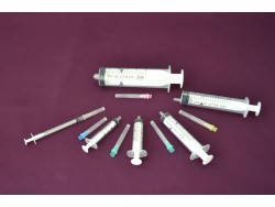 Seringa de unica folosinta 2ml cu ac - cutie 100 buc