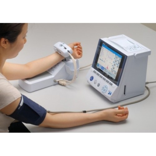 Aparat Non-Invaziv Pentru Măsurarea Presiunii Arteriale Cu Indice De Augmentare  OMRON HEM-9000 AI