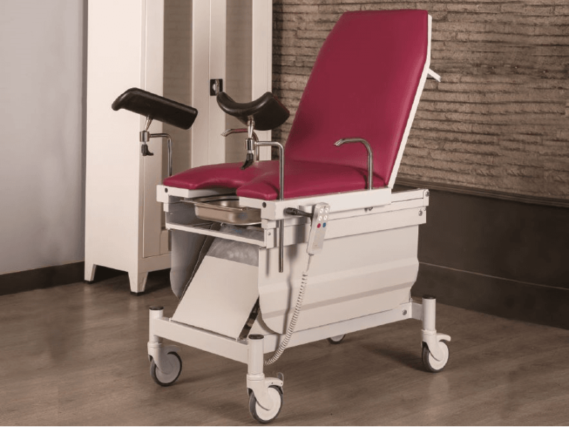 Masă consultații ginecologice cu 3 motoare TM 1021
