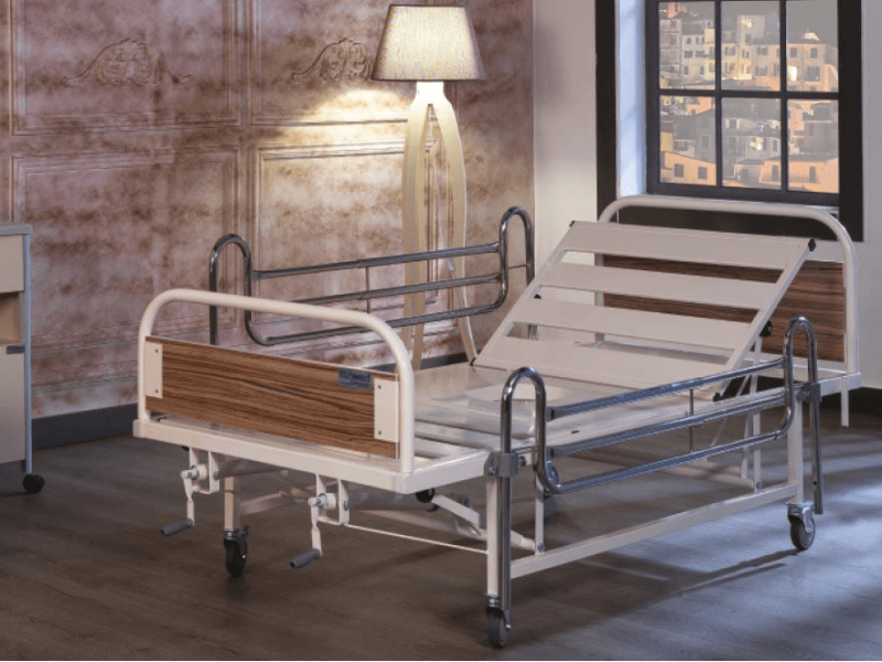 Pat spital cu actionare manuala TM 4020