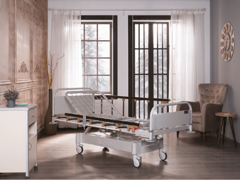 Pat spital electric cu 3 motoare TM 4058